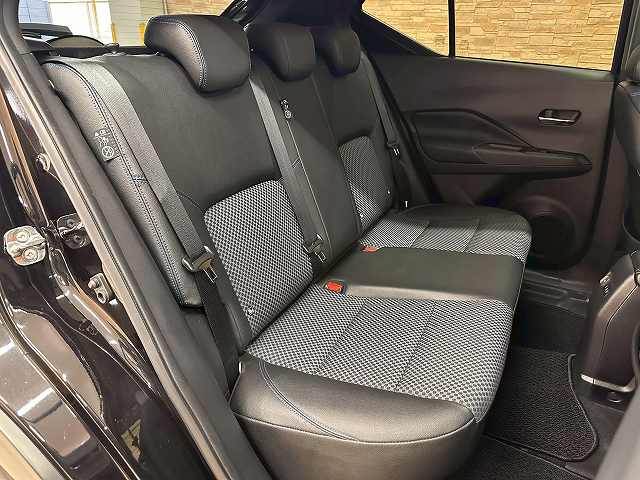 キックスX 内装他