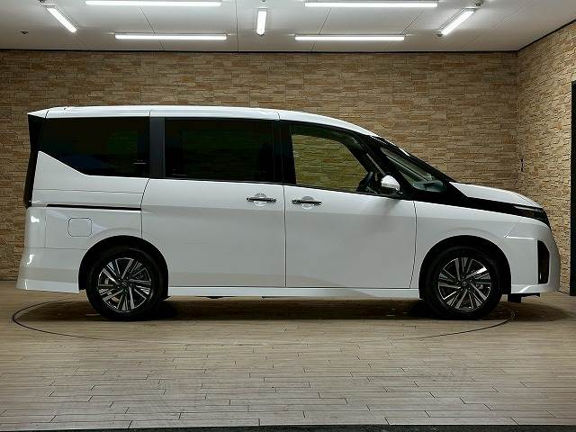 日産 セレナの画像17