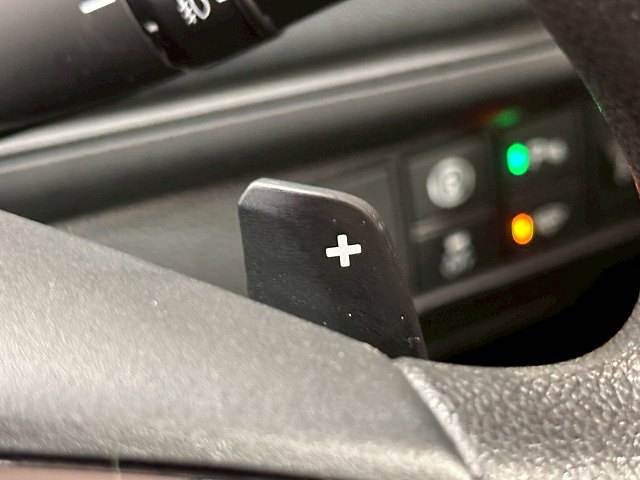 ホンダ&nbsp;ヴェゼルハイブリッドの画像8