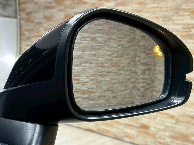 ホンダ&nbsp;ヴェゼルハイブリッドの画像8