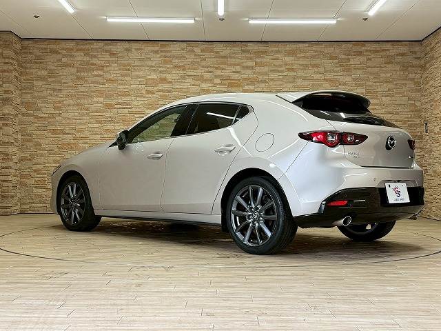 マツダ&nbsp;MAZDA3 FASTBACKの画像17