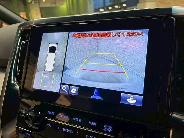 トヨタ&nbsp;アルファードハイブリッドの画像4