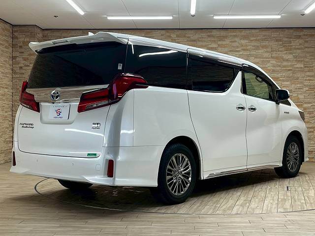 トヨタ&nbsp;アルファードハイブリッドの画像16