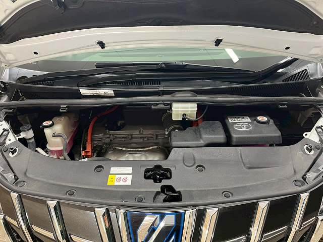 トヨタ&nbsp;アルファードハイブリッドの画像18