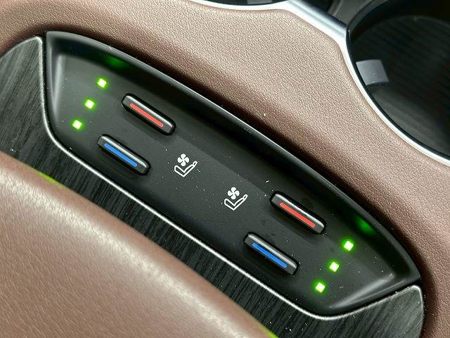 トヨタ&nbsp;ハリアーハイブリッドの画像10