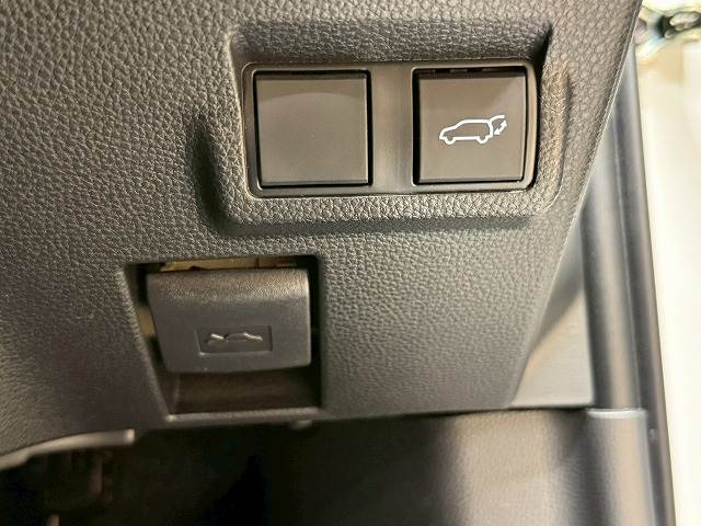 トヨタ&nbsp;カローラクロスの画像9