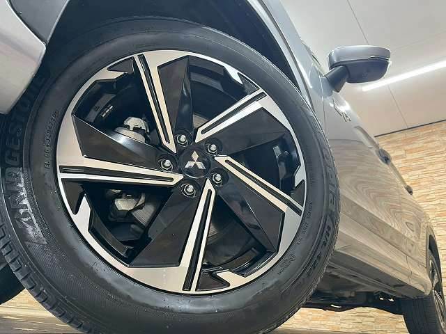 三菱&nbsp;エクリプスクロスPHEVの画像19