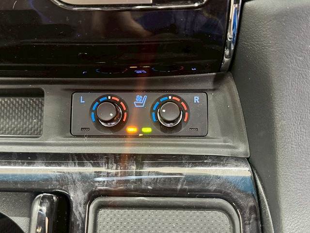 トヨタ&nbsp;アルファードハイブリッドの画像9