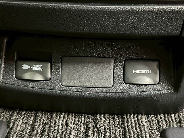 トヨタ&nbsp;アルファードハイブリッドの画像12