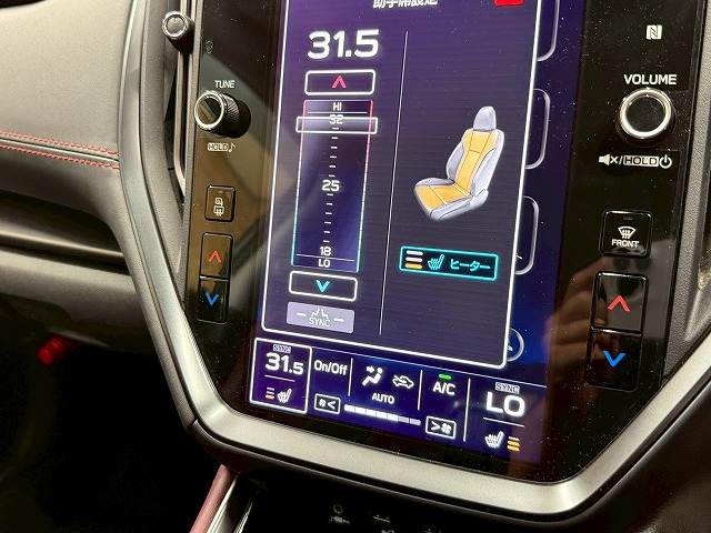 スバル&nbsp;レヴォーグの画像9