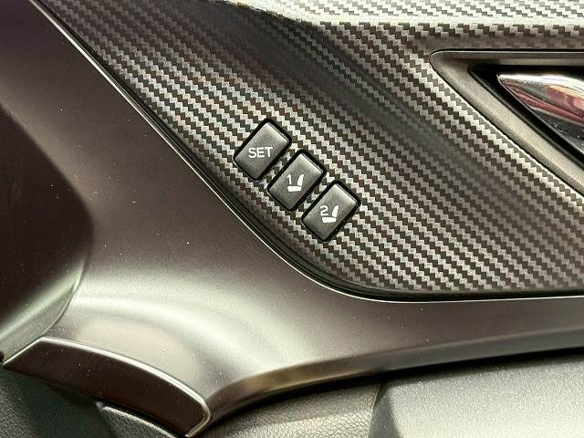 スバル&nbsp;レヴォーグの画像12