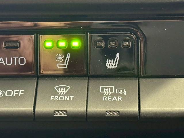 トヨタ クラウンクロスオーバーの画像10