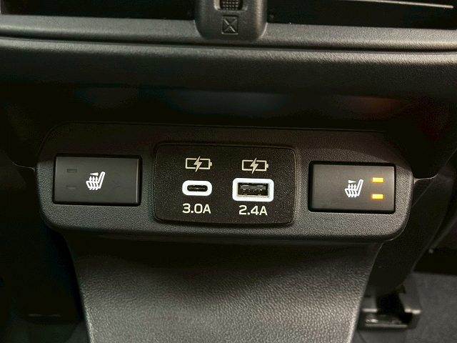 スバル レヴォーグの画像12