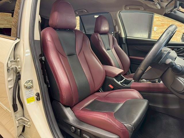 レヴォーグ□STI Sport EX 内装他