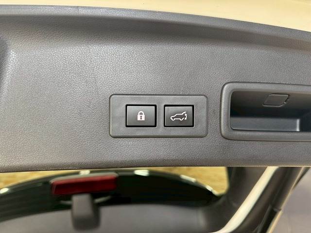 スバル レヴォーグの画像10