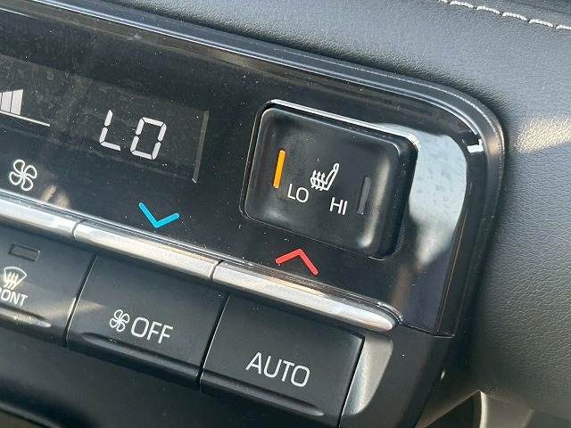 トヨタ&nbsp;ノアの画像9