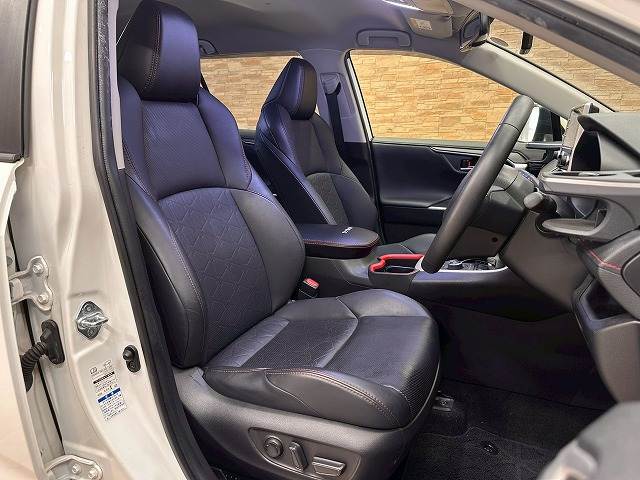 トヨタ&nbsp;RAV4の画像5