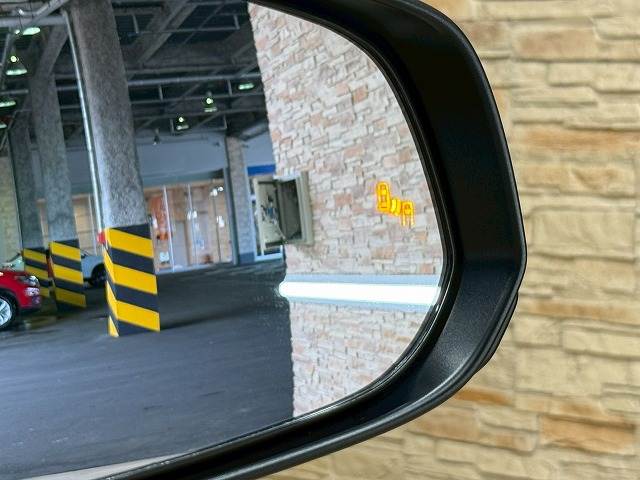 トヨタ アルファードハイブリッドの画像8