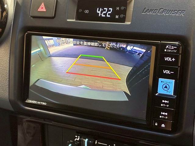 ランドクルーザー70系AX 電動デフロック/LEDヘッド/純正ナビTV/1オーナー/フォグライト/オートライト/切替トランスファ/純正16インチアルミ/オートマハイビーム/ヘッドライトレベライザー/Bluetooth/ 内装他