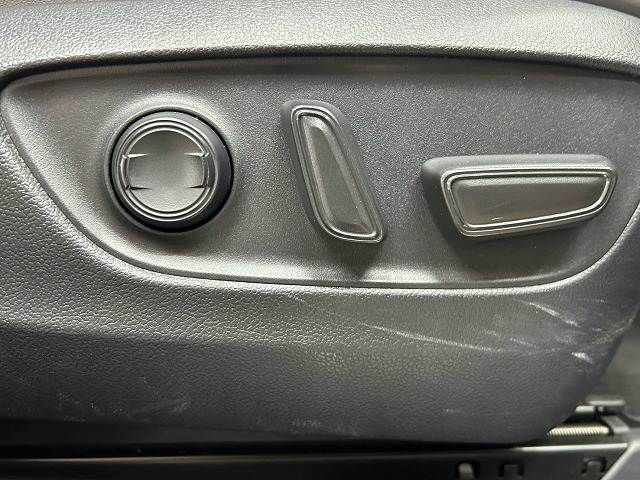トヨタ&nbsp;ハリアーの画像12