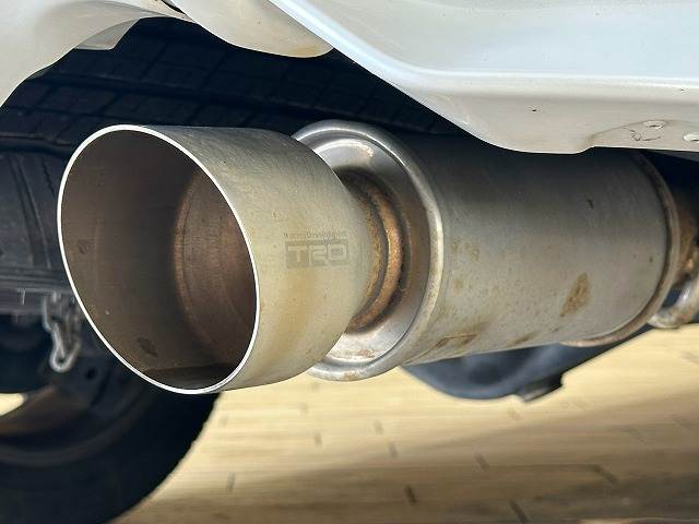 トヨタ ランドクルーザープラドの画像8