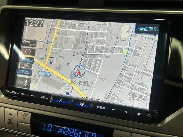 トヨタ ランドクルーザープラドの画像3