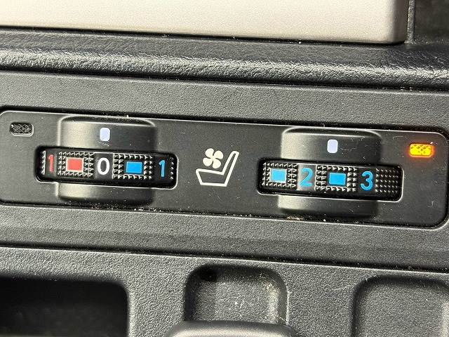 トヨタ ランドクルーザープラドの画像7