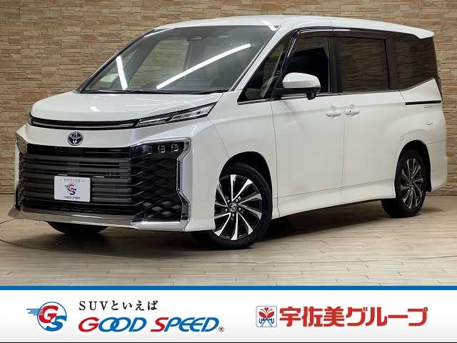 トヨタ ヴォクシーハイブリッドの画像1