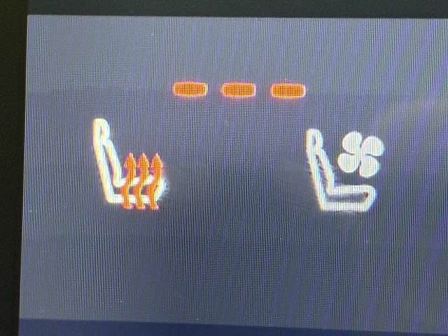 トヨタ ヴェルファイアハイブリッドの画像7