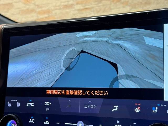 トヨタ ヴェルファイアハイブリッドの画像3