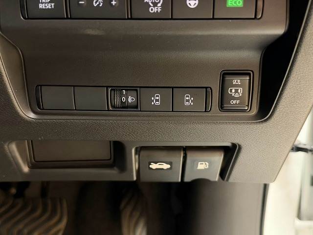 日産&nbsp;セレナの画像9