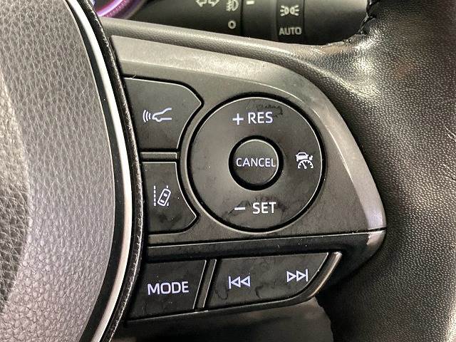 RAV4アドベンチャー 追従クルコン/シートクーラー/シートヒーター/ETC/ステアリングヒーター/ブラインドスポットモニター/電動リアゲート/純正9型ナビ/バックカメラ/オートホールド/LEDヘッドライト/オートライト 内装他