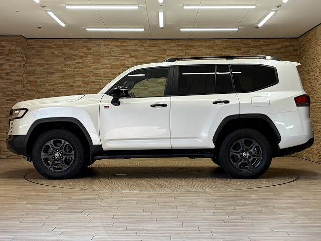 トヨタ&nbsp;ランドクルーザー300系の画像17