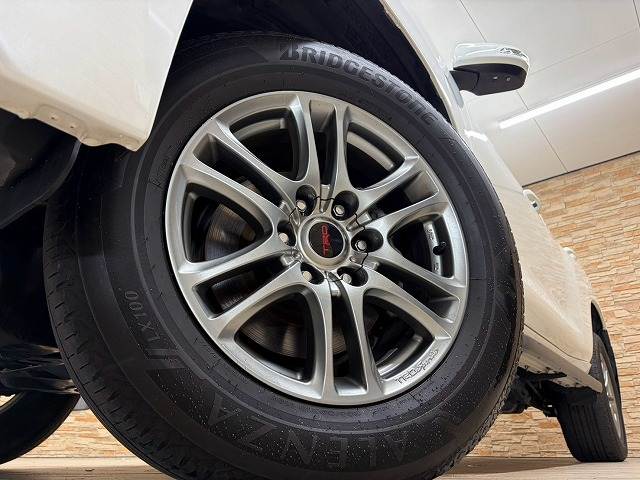 トヨタ ランドクルーザープラドの画像19