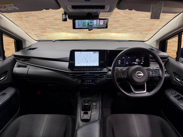 日産ノートX 追従クルコン/全周囲カメラ/ブラインドスポットモニター/レーンキープ/デジタルインナー/クリアランスソナー/フルセグ/Bluetooth/カープレイ/衝突軽減/LEDヘッドライト/電子パーキング 内装他