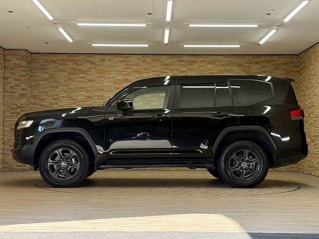 トヨタ ランドクルーザー300系の画像17