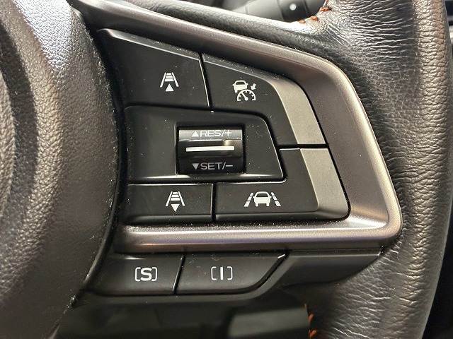XV2.0i-L EyeSight 内装他