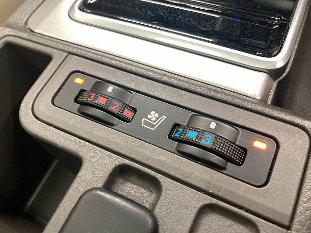 トヨタ ランドクルーザープラドの画像7