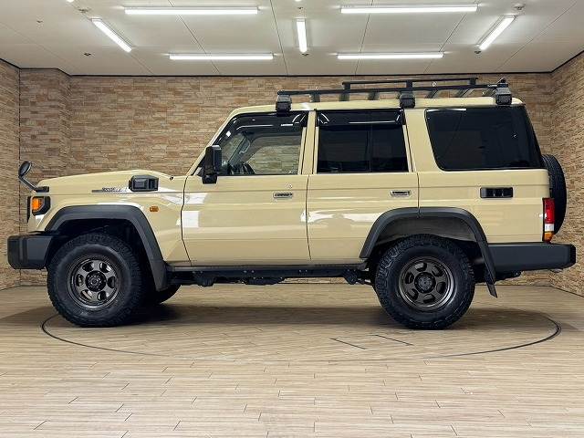 トヨタ ランドクルーザー70系の画像17