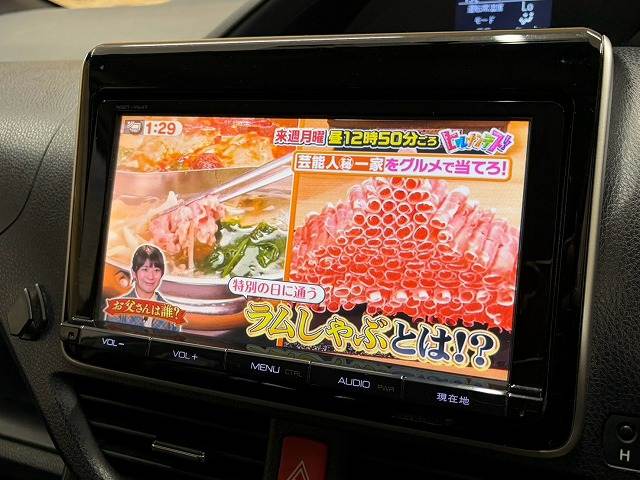 トヨタ&nbsp;ヴォクシーの画像5
