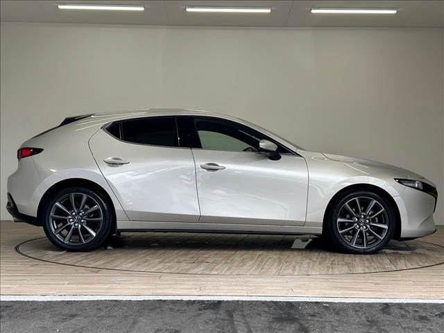 マツダ MAZDA3 FASTBACKの画像17