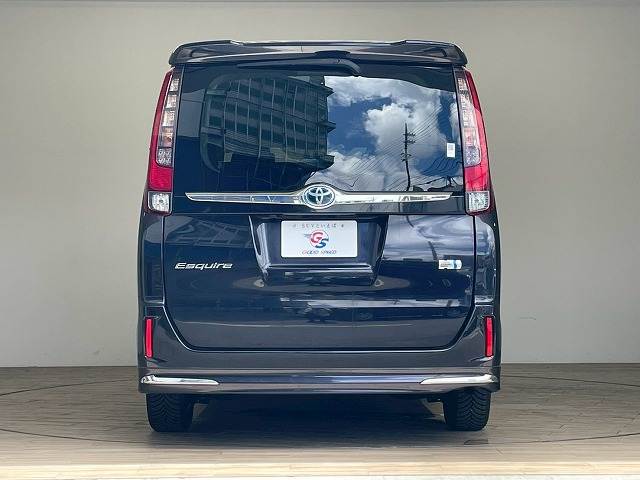 トヨタ エスクァイアハイブリッドの画像15