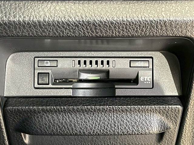 トヨタ エスクァイアの画像9