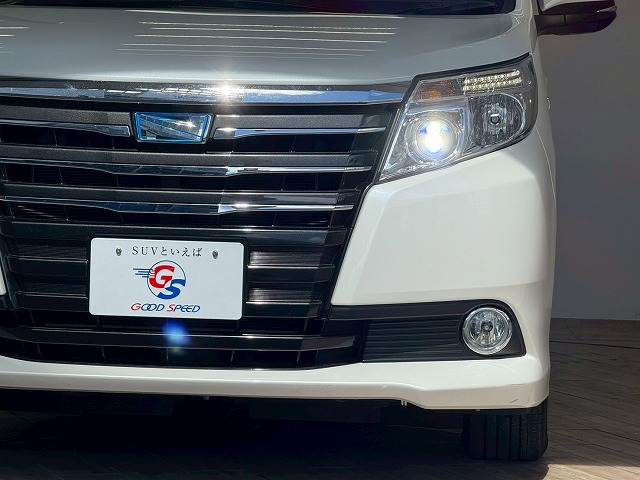 トヨタ ノアハイブリッドの画像18