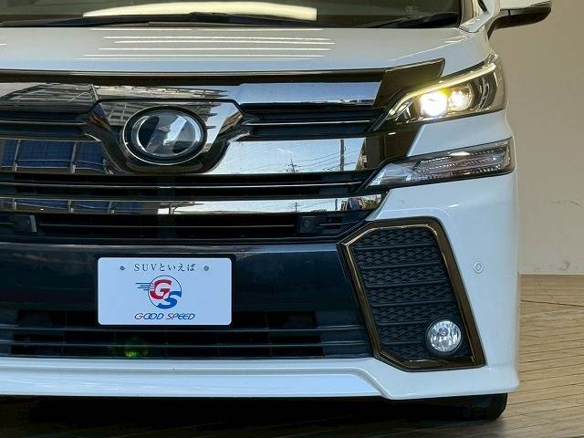 トヨタ ヴェルファイアの画像18