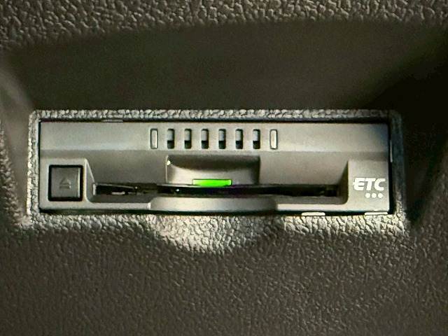 トヨタ プリウスの画像4