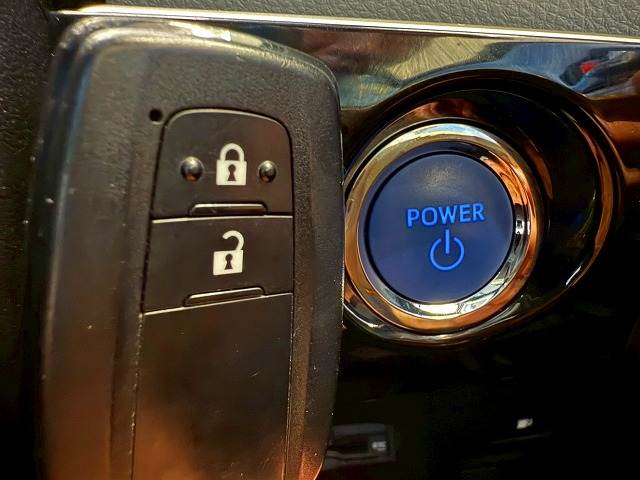 トヨタ プリウスの画像9