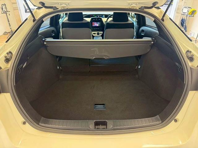 トヨタ プリウスの画像14