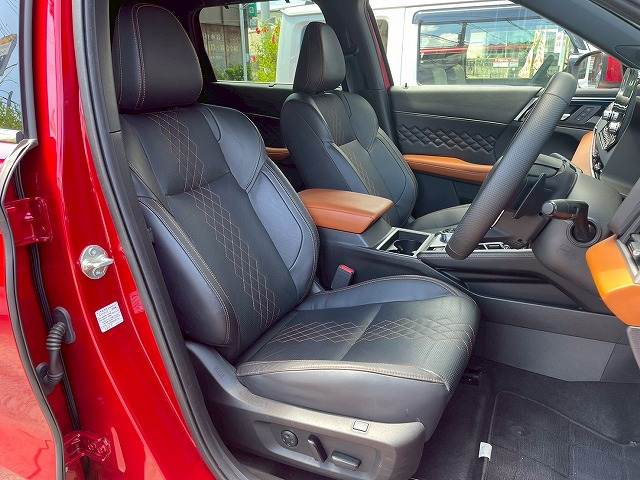 三菱 アウトランダーPHEVの画像11