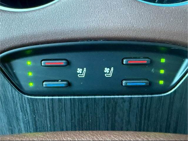 トヨタ ハリアーハイブリッドの画像8